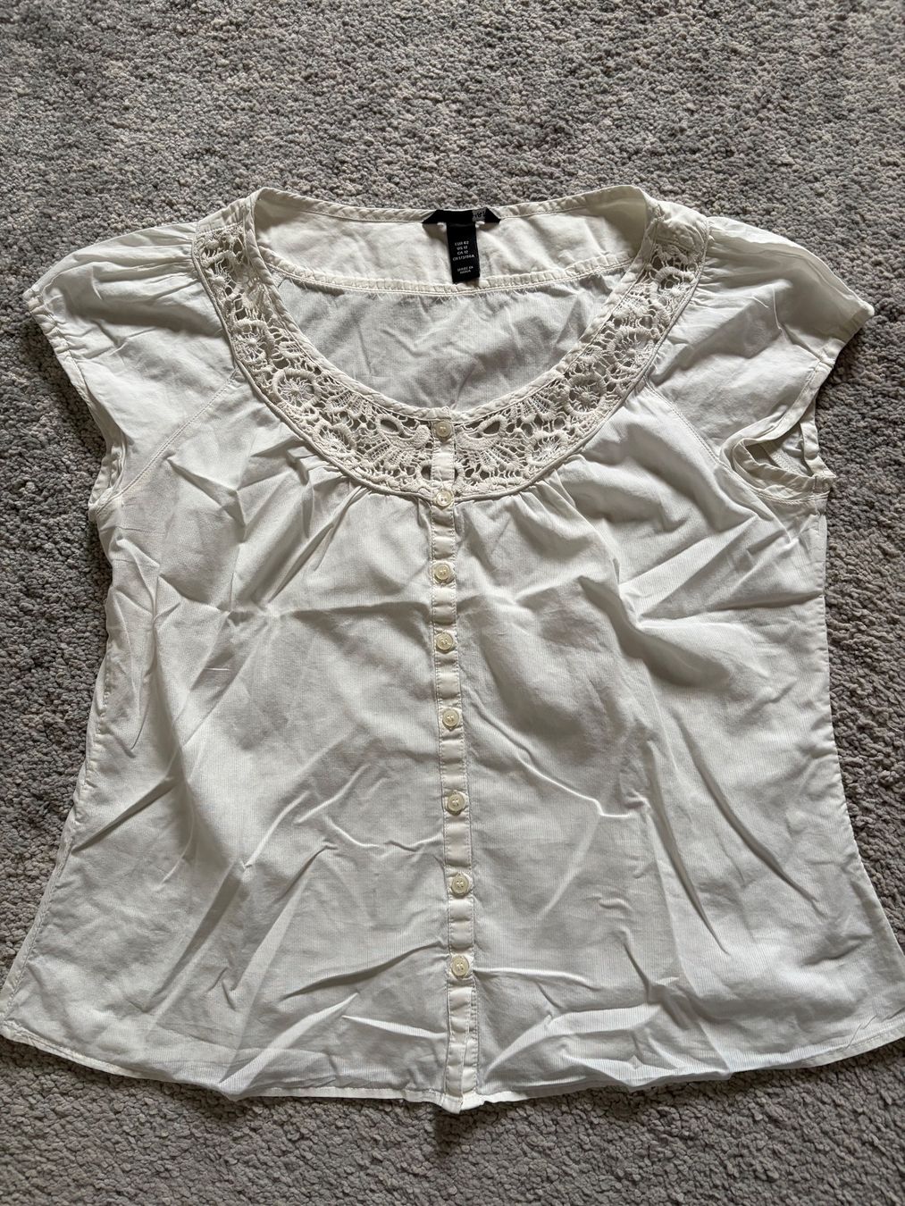 H&M Camicette: Bluse mit Spitze, Gr. 42 – Usato da Basel venduto da ullm