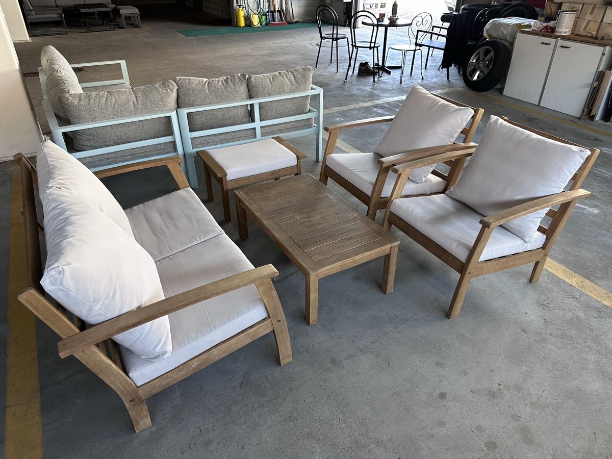 Divani: Gartenlounge Holz 5-tlg Gartenmöbel – Usato da Steinach venduto da EvAy_Trade_2023 1