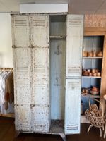 Spind antiker Metallschrank Schliessfächer Schrank