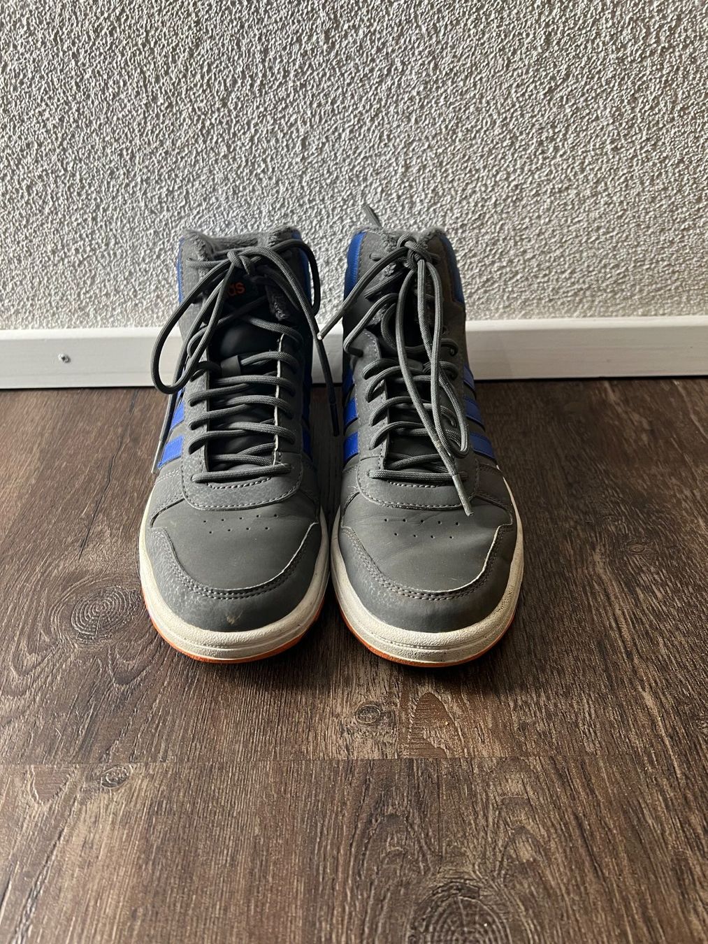 Adidas Scarpe da uomo: Winterschuhe adidas Gr.38 – Usato da Neuendorf venduto da flury4623