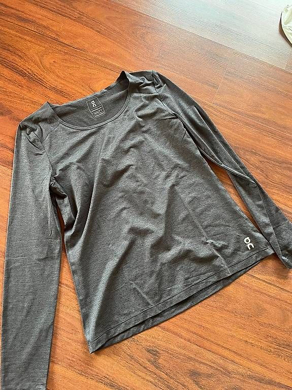 T-shirt: ON-Performance T Women – Usato da Buttisholz venduto da Katja_H 3