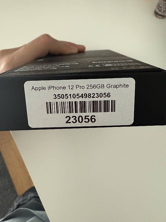 Telefoni cellulari / Smartphones: Apple iPhone 12 Pro, 256GB, Graphit + 7 Hüllen – Usato da Remigen venduto da ShiroAyato15 3