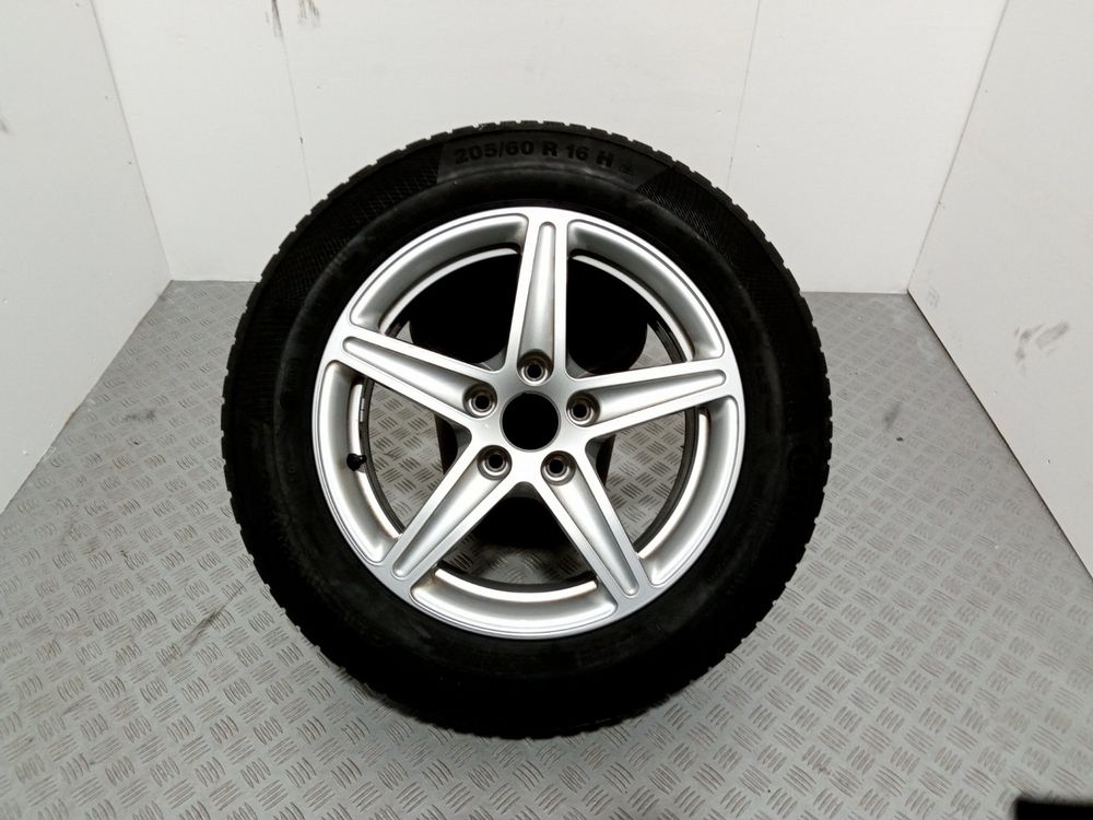 Audi Winterkompletträder Winterreifen 16 hot Zoll 205/60R16 6mm