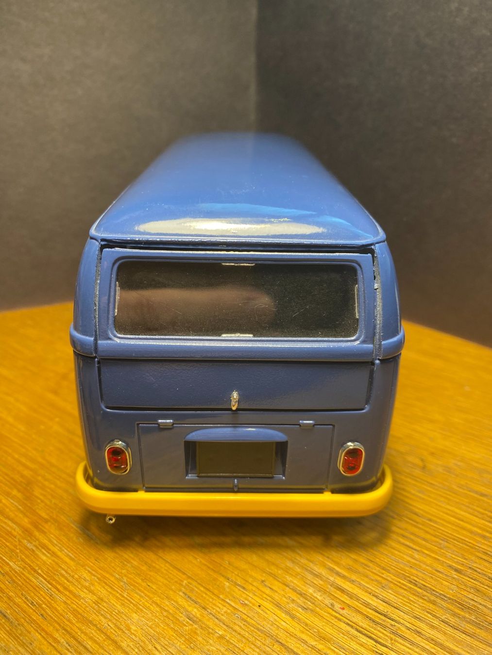 Solido Modellini d'auto: VW Bus T1 Lufthansa 1966 - Solido 1:19 – Usato da Spiez venduto da Mlandcruiser 6