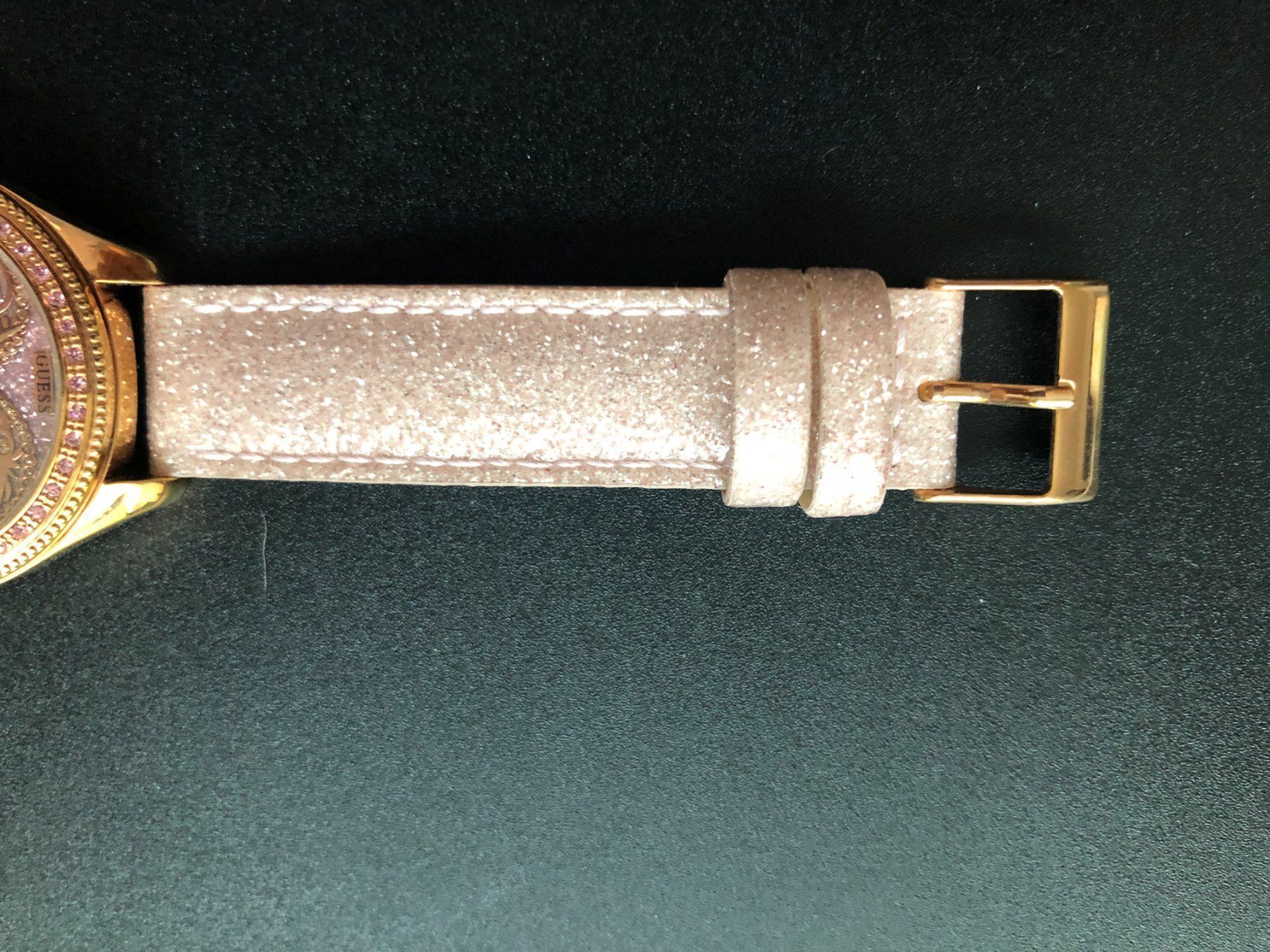 Guess Uhren: Guess Love Note Damen Uhr | W0698L2 – Gebraucht aus Speicherschwendi von Supersport 6
