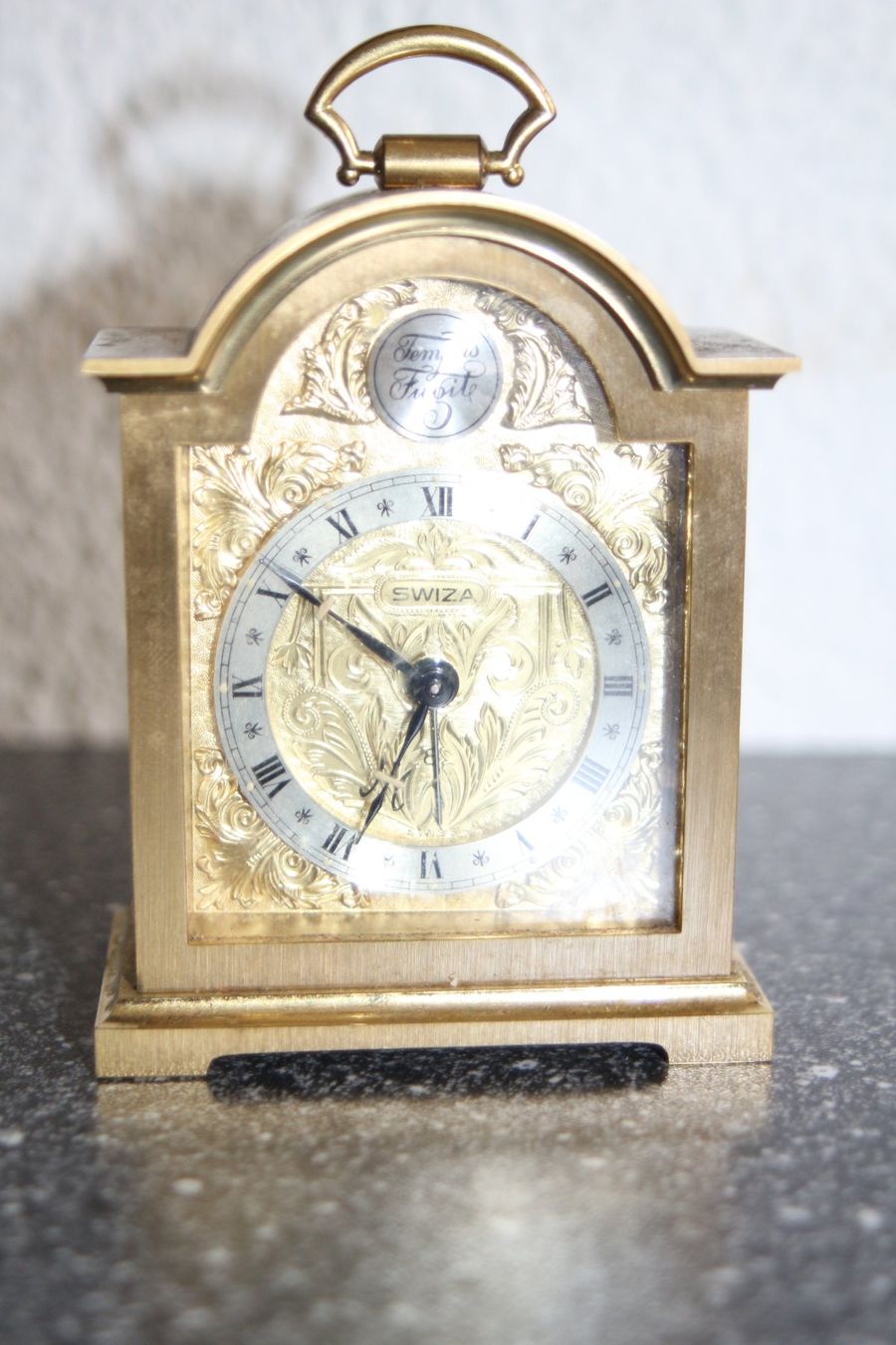 Swiza Orologi da terra & Orologi da parete: Reiseuhr Messing mit Wecker Läuft – Usato da Benglen venduto da polli77