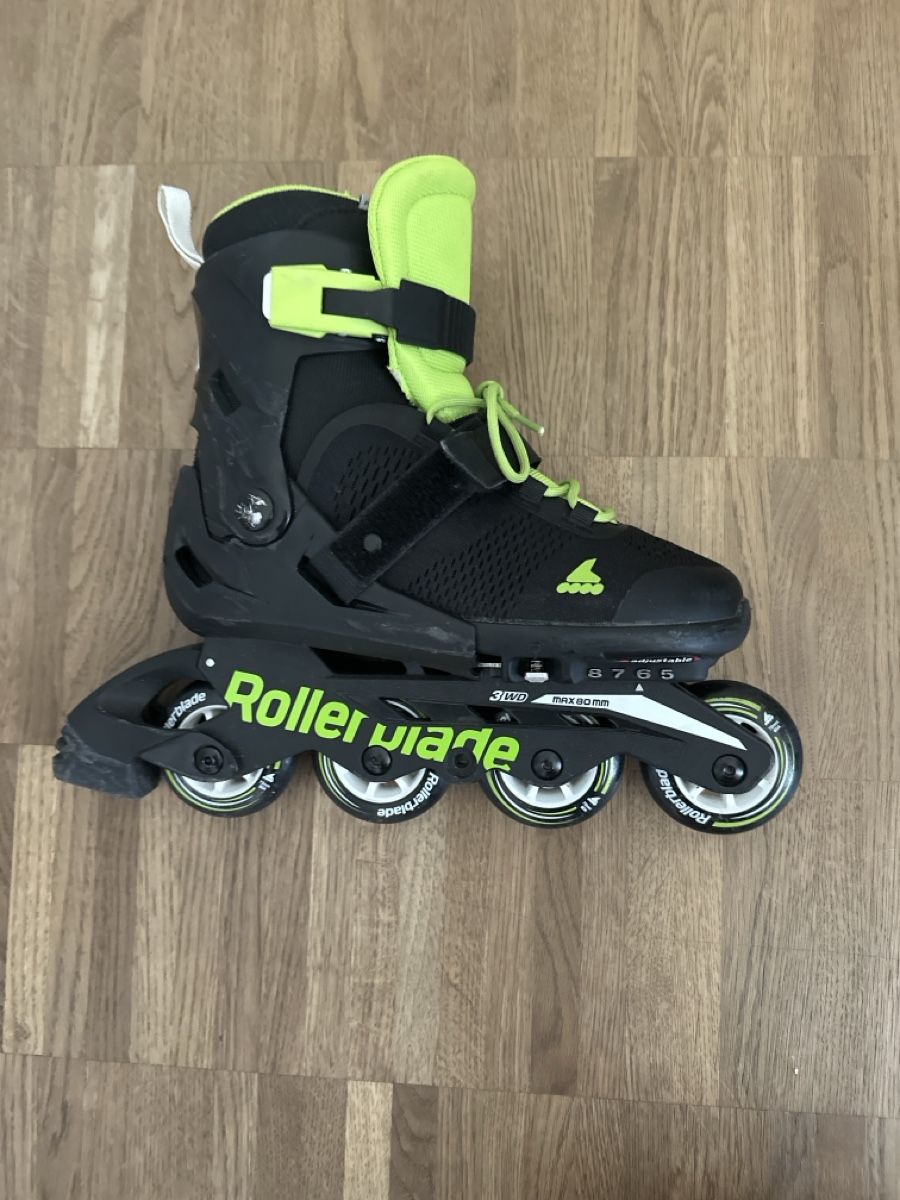 Patins à roul. & inline: Rollerblade Inline Skates Micoblade Grösse 38-40 – D'occasion à Bäch SZ par marco0003 2