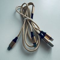 USB-A auf 3in 1 Multi Ladekabel USB-C & Lightning & Micro B