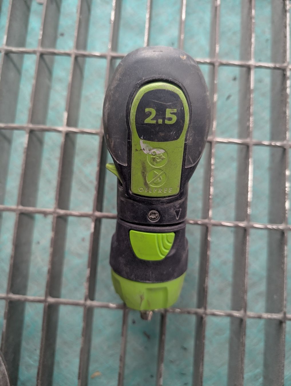 Festool Tous les outils: Levigatrice orbitale Festool ETS EC 125/3 75mm – D'occasion à Bellinzona par Mistaman1995