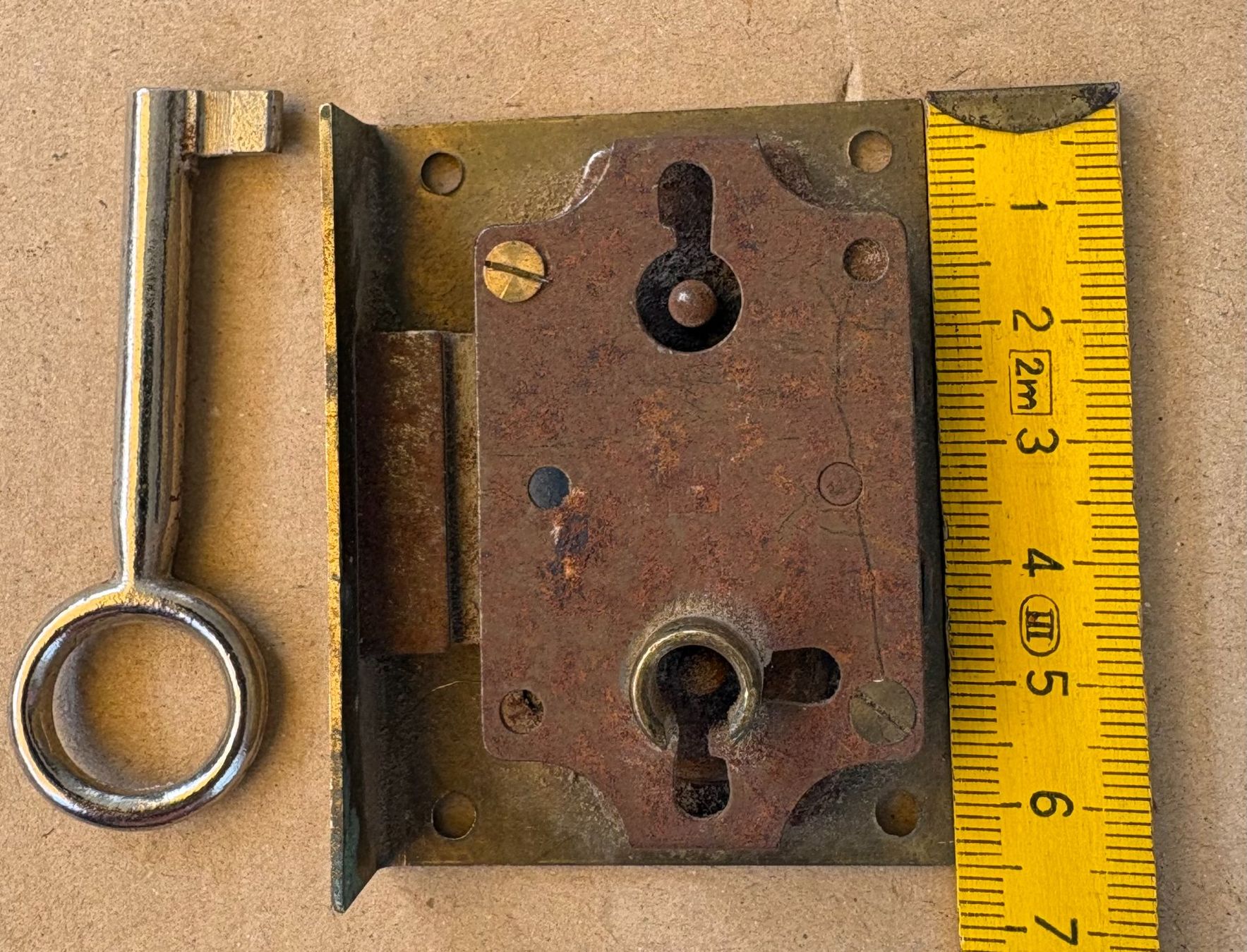 Cadenas: VINTAGE SCHLOSS MIT SCHLÜSSEL – D'occasion à Ostermundigen par wini63 2