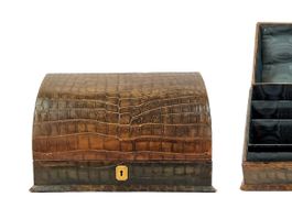 Noble Crocodile leather case / box / schachtel Rare