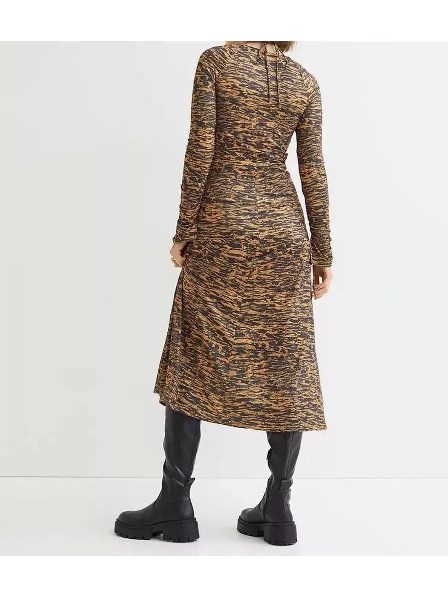Vestiti: Kleid langarm gemustert mit Raffung Gr.S – Usato da Siebnen venduto da koschitoschi 2