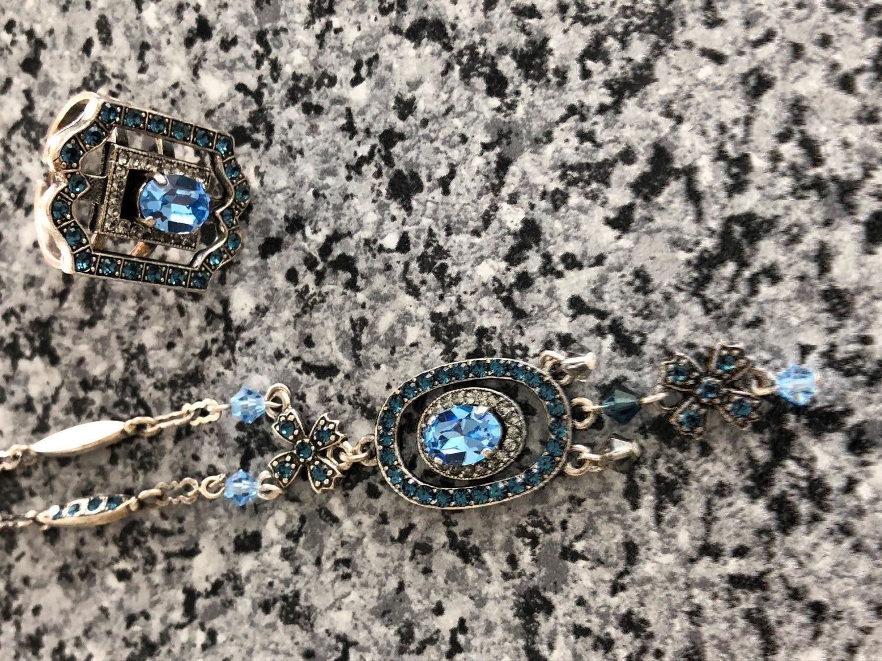 Catenine: DUO HALSKETTE MIT RING,VERSPIELT – Usato da Meggen venduto da Meggeni