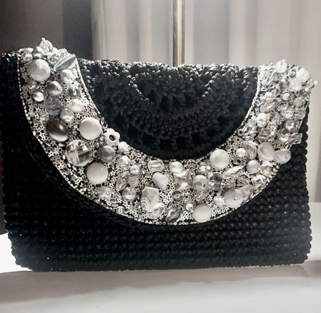 Elegant Evening Clutch - beaded and crocheted🖤💎