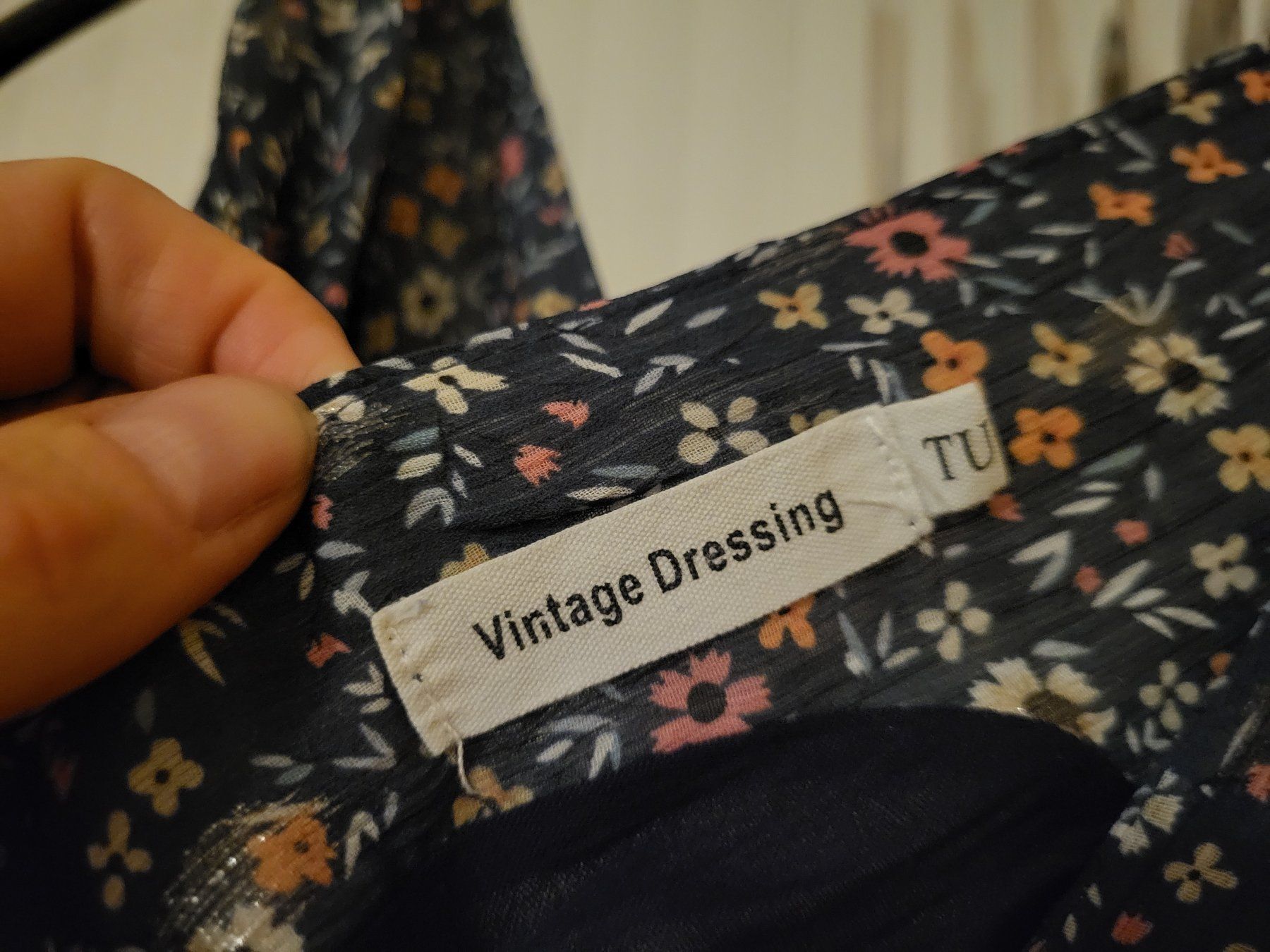 Robes: Robe T.38/M – D'occasion à Genève par VesnizaB 2