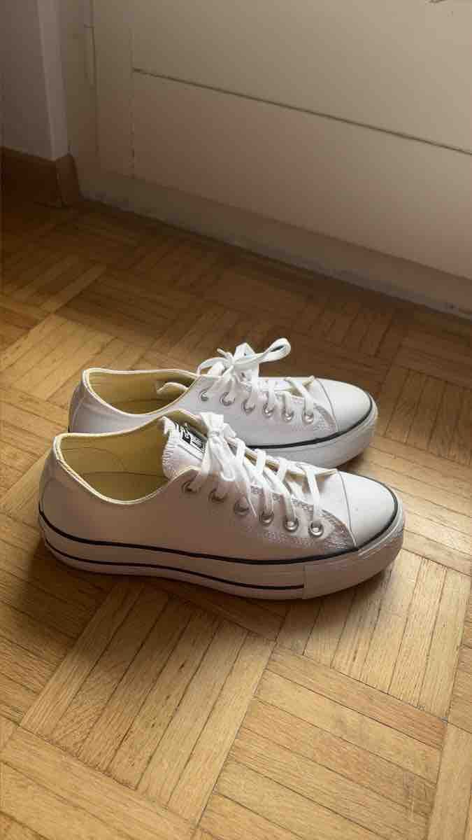 Converse Chaussures femmes: Chuck Taylor All Star Grösse 38 – Neuf (Voir description) à Wagenhausen par lut_wc8c