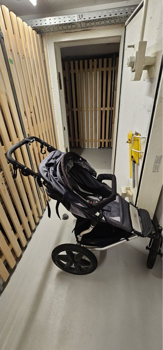 Mountain Buggy Poussette: Mountain Buggy Urban Jungle Kinderwagen complete set – D'occasion à Arbon par obe_8mh2 3