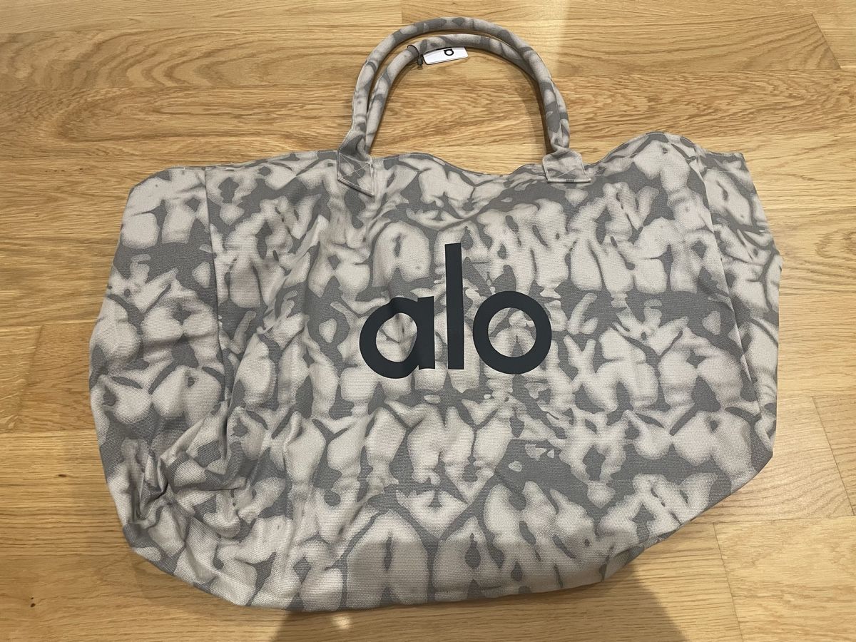 Alo Yoga Taschen: alo Tasche – Neu und originalverpackt aus uster von 2017c 1