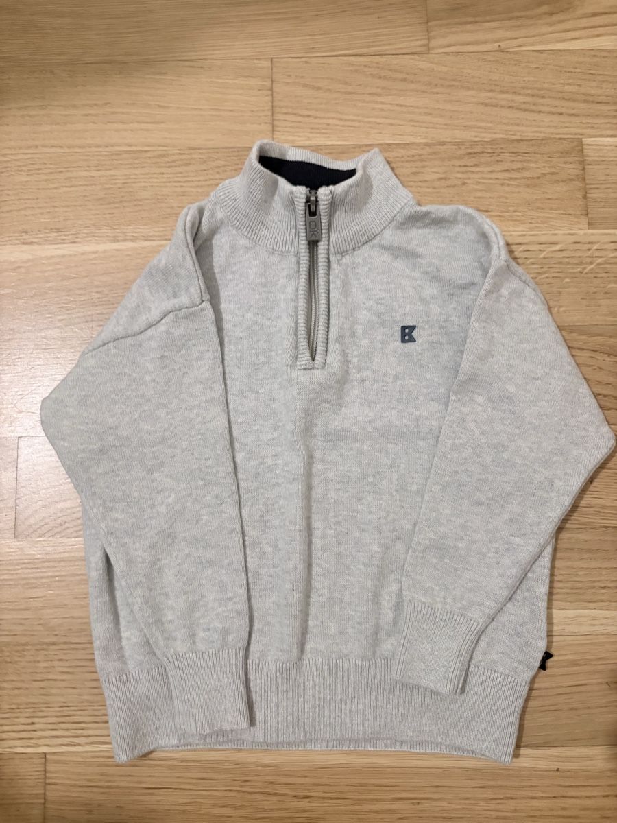 Okaidi Pullover & Sweatshirts: Okaidi Pullover hellgrau Grösse 98cm guter Zustand – Neu (gemäss Beschreibung) aus Meyrin von yej_w8lz