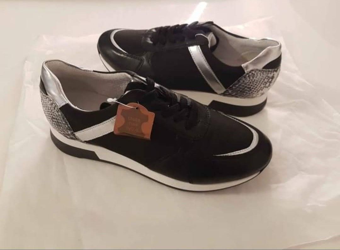 Chaussures femmes: Leder-Sneaker – Neuf (Voir description) à Wislikofen par Ana.Gomes