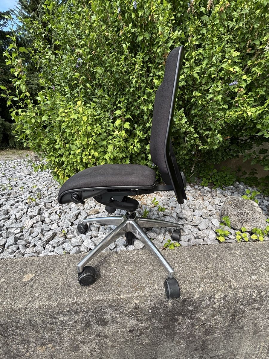 Girsberger Chaises: Girsberger Bürostuhl – D'occasion à Grenchen par Pipi1 1
