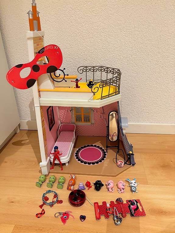 Giocattoli: Miraculous ladybug Haus mit vielen Extras – Usato da Zürich venduto da j_maeder