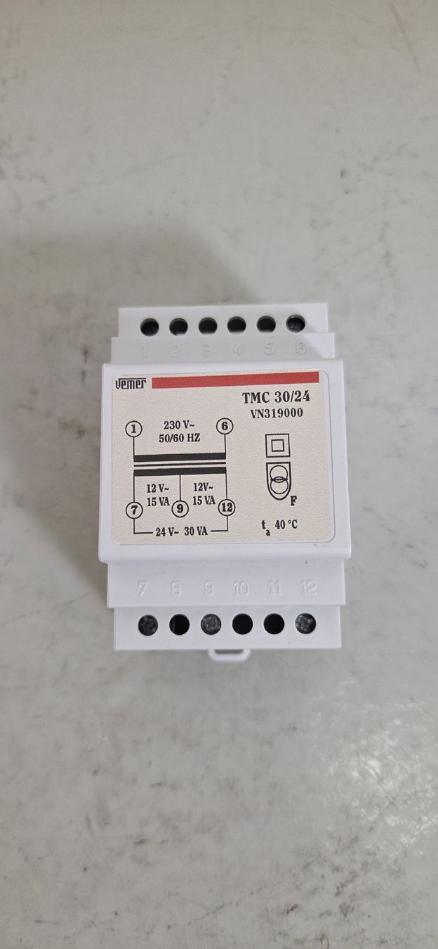Composants électroniques: Vemer TMC 30/24 Trafo  – Neuf (Voir description) à Küssnacht am Rigi par _DealFactory_ 2