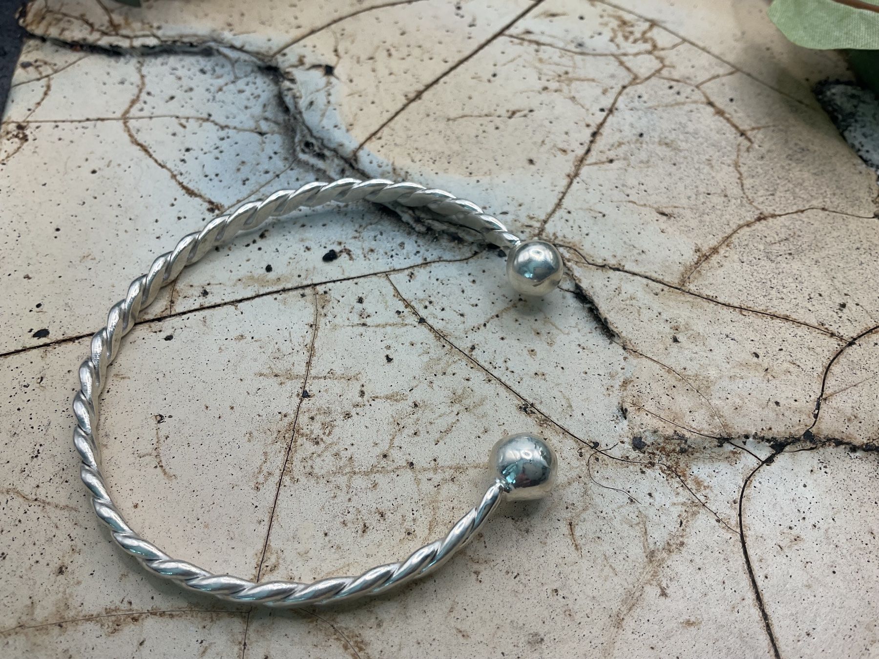 Armbänder & -reifen: Armreif Sterlingsilber mit Perlenenden – Neu (gemäss Beschreibung) aus Luzern von S.Kern01 2