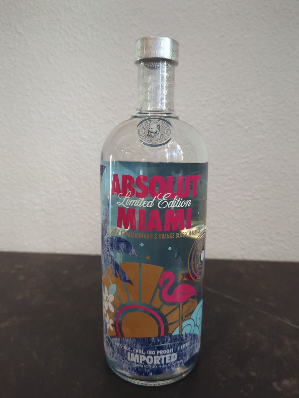 Absolut Vodka Bevande alcoliche: Absolut Vodka 1l MIAMI – Nuovo e nell'imballaggio originale da Flawil venduto da Tarragona