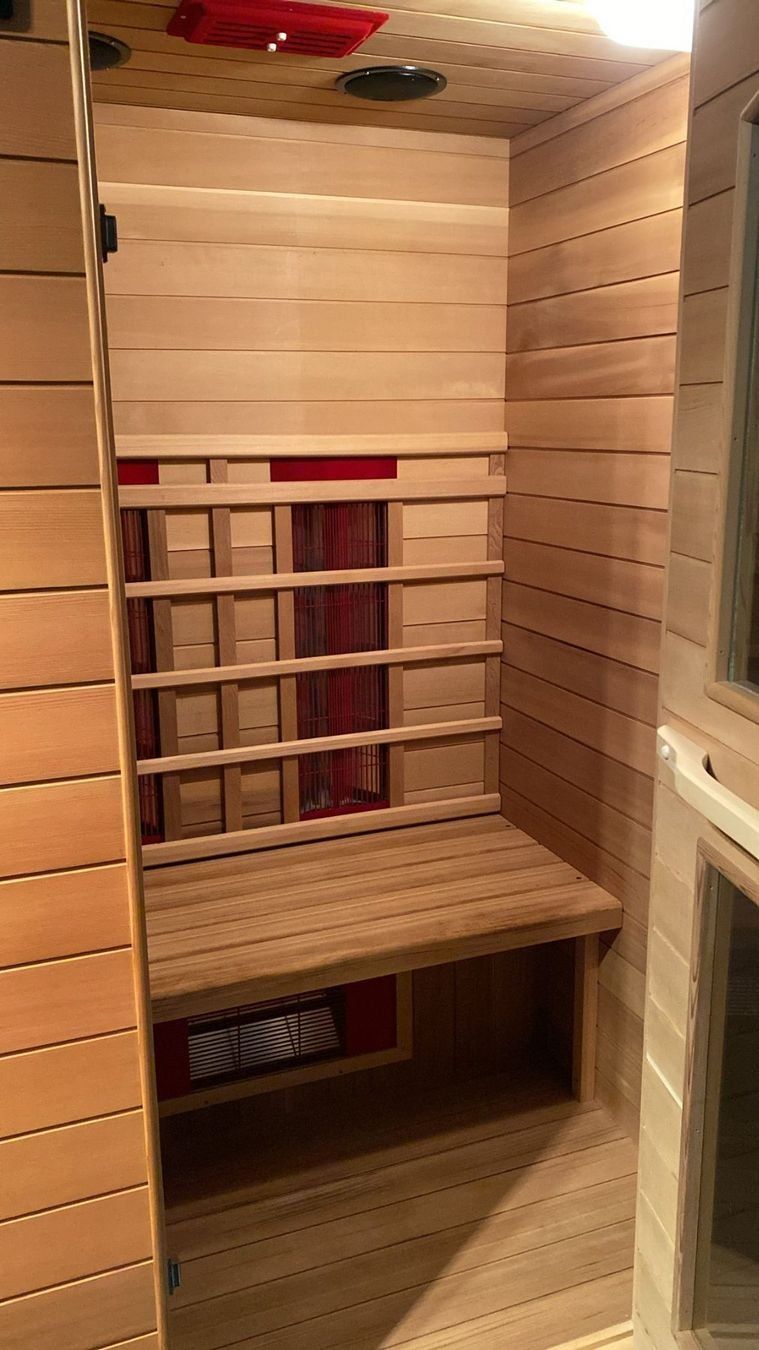 Sauna & Accessori: Infrarot-Sauna – Usato da Uster venduto da Schnifi01 4