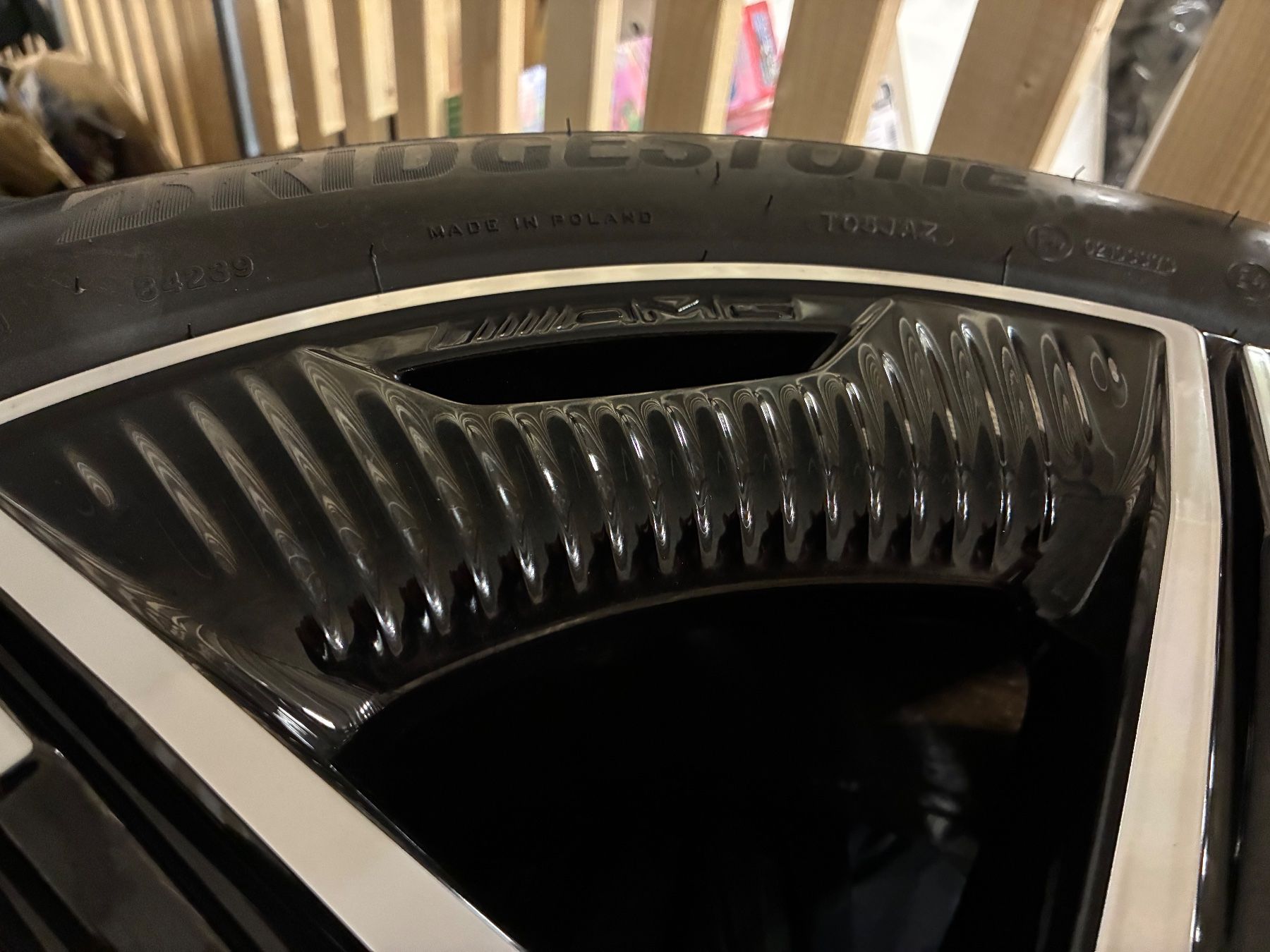 Mercedes-Benz Felgen: Mercedes Benz Amg Felgen für E und EQE – Gebraucht aus Widen von Nikola.cars 2