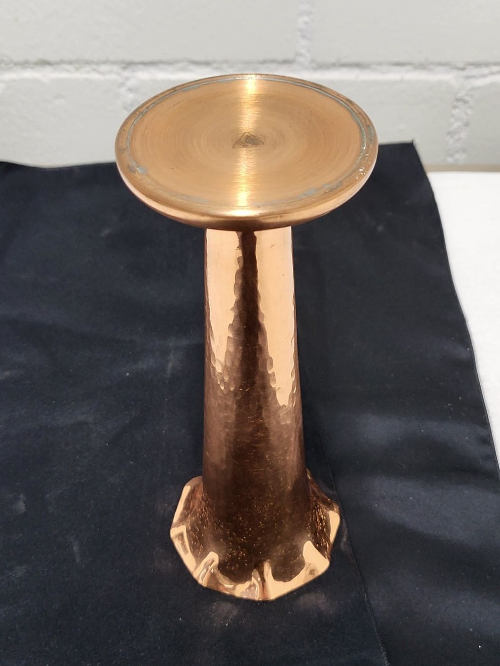 Vasi & Recipienti: Blumenvase aus messing poliert. – Usato da Hallwil venduto da Dracco 3