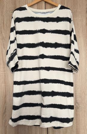 Kleid Marke Coster Kopenhagen Grösse XXL 44-46