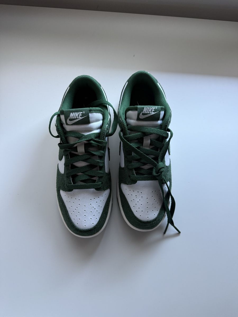 Nike Herrenschuhe: Nike Dunk Low vert/blanc – Neu (gemäss Beschreibung) aus Bulle von tatzmont