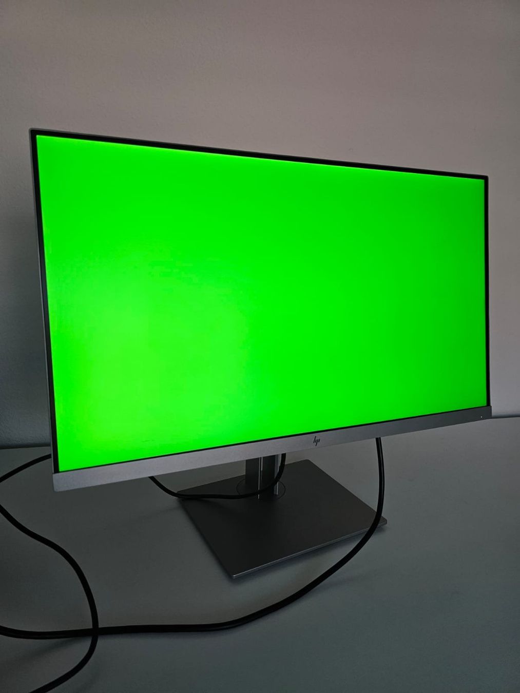 Hewlett Packard Monitor: HP EliteDisplay E273 27" Monitor – Nuovo (secondo la descrizione) da Wettingen venduto da dia_hv56 4