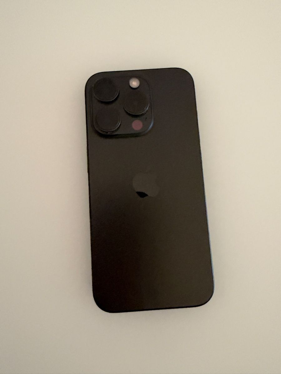Apple Handys / Smartphones: Apple iPhone 15 Pro 128GB Black – Gebraucht aus Zürich von nik_r9k7 1