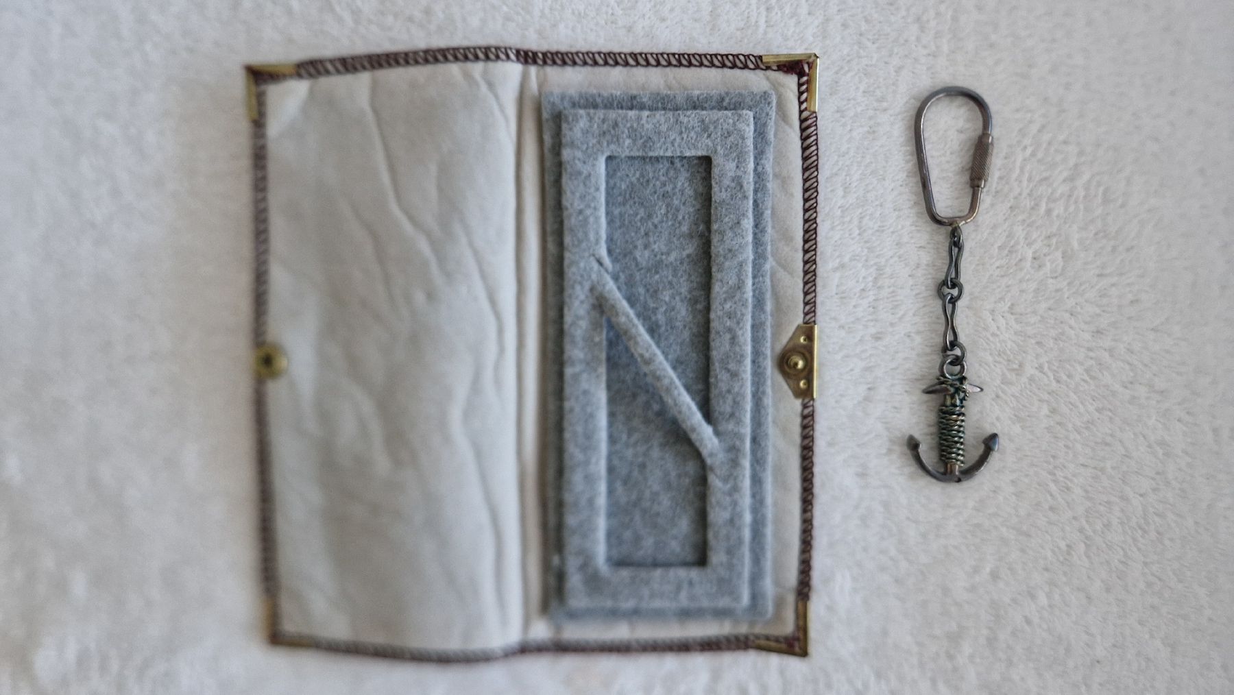 Portachiavi: Schlüsselanhänger Anker Etui – Nuovo (secondo la descrizione) da Laufen venduto da nostalgie0811 2