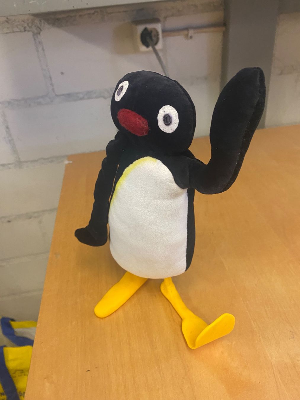 Zetor Giocattoli: selbsgenähter PINGU – Nuovo e nell'imballaggio originale da Langenthal venduto da flower101 5
