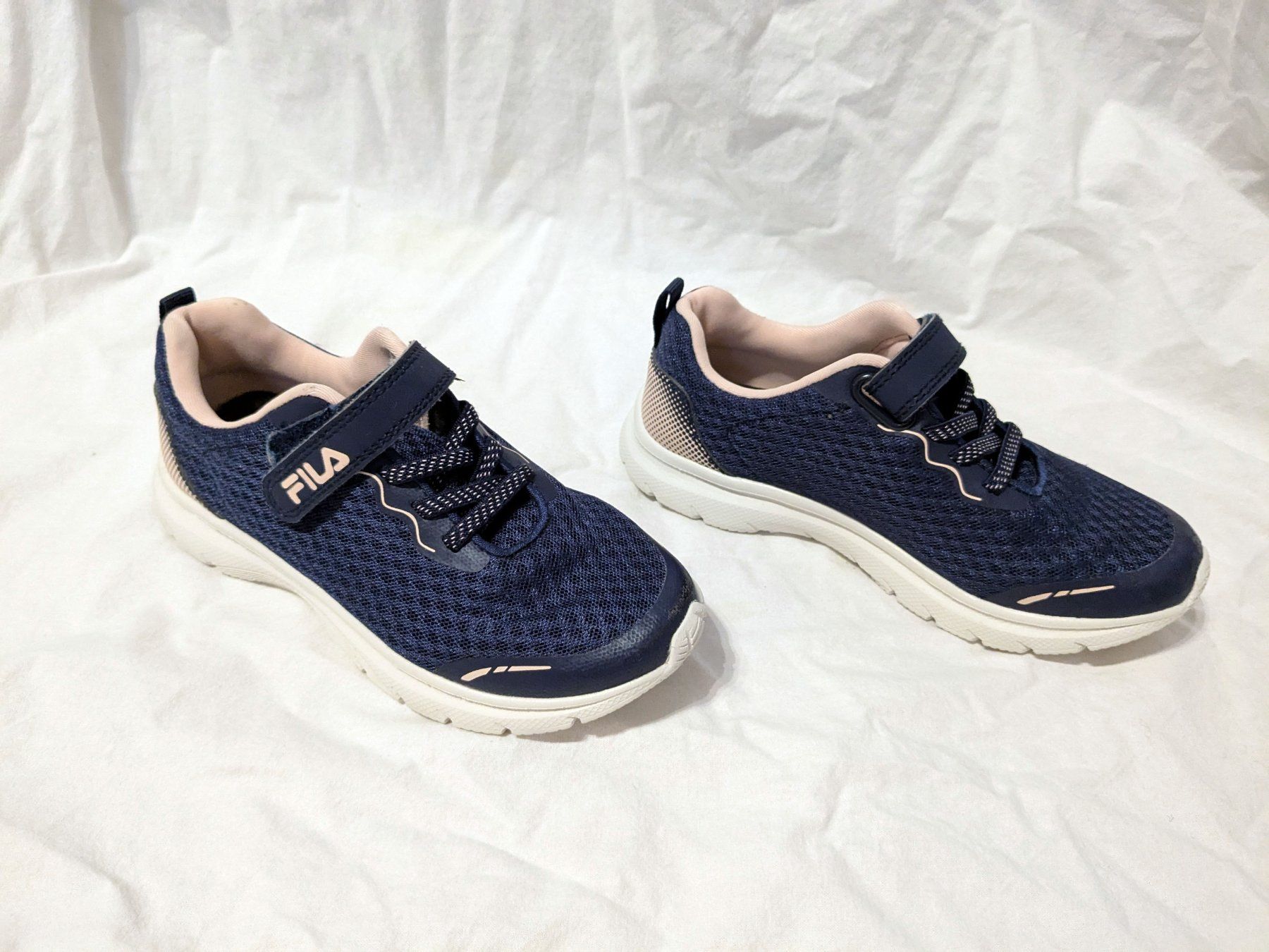 Fila Scarpe per ragazze: Fila Sneaker Blau/Pink Gr. 31 – Usato da Winterthur venduto da in4matiker 1