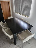 IKEA BJURSTA Esstisch inkl. 6 Lederstühle/Kunstleder