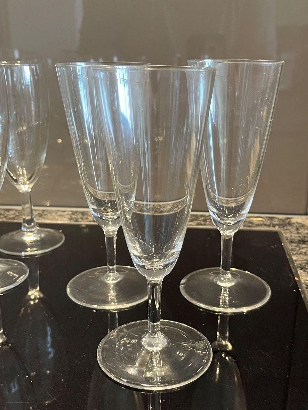 Gläser: 19 Sektgläser / Champagnergläser, gebraucht – Gebraucht aus Stetten AG von Brissago25 4