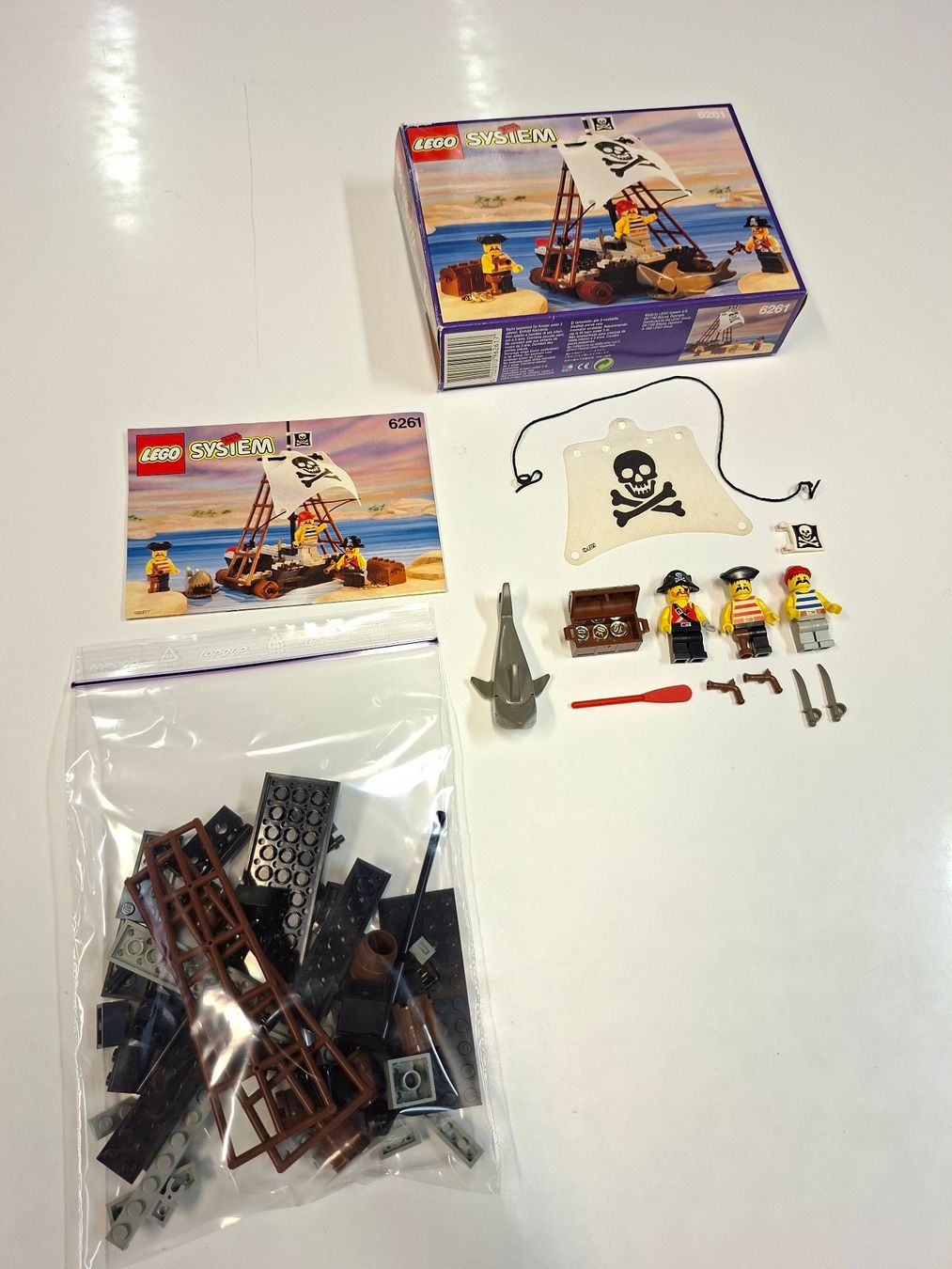 Lego Spielzeuge: Lego 6261 Pirates Raft Raiders OVP – Gebraucht aus Sils im Domleschg von AMAG_AUDI_ZH 2