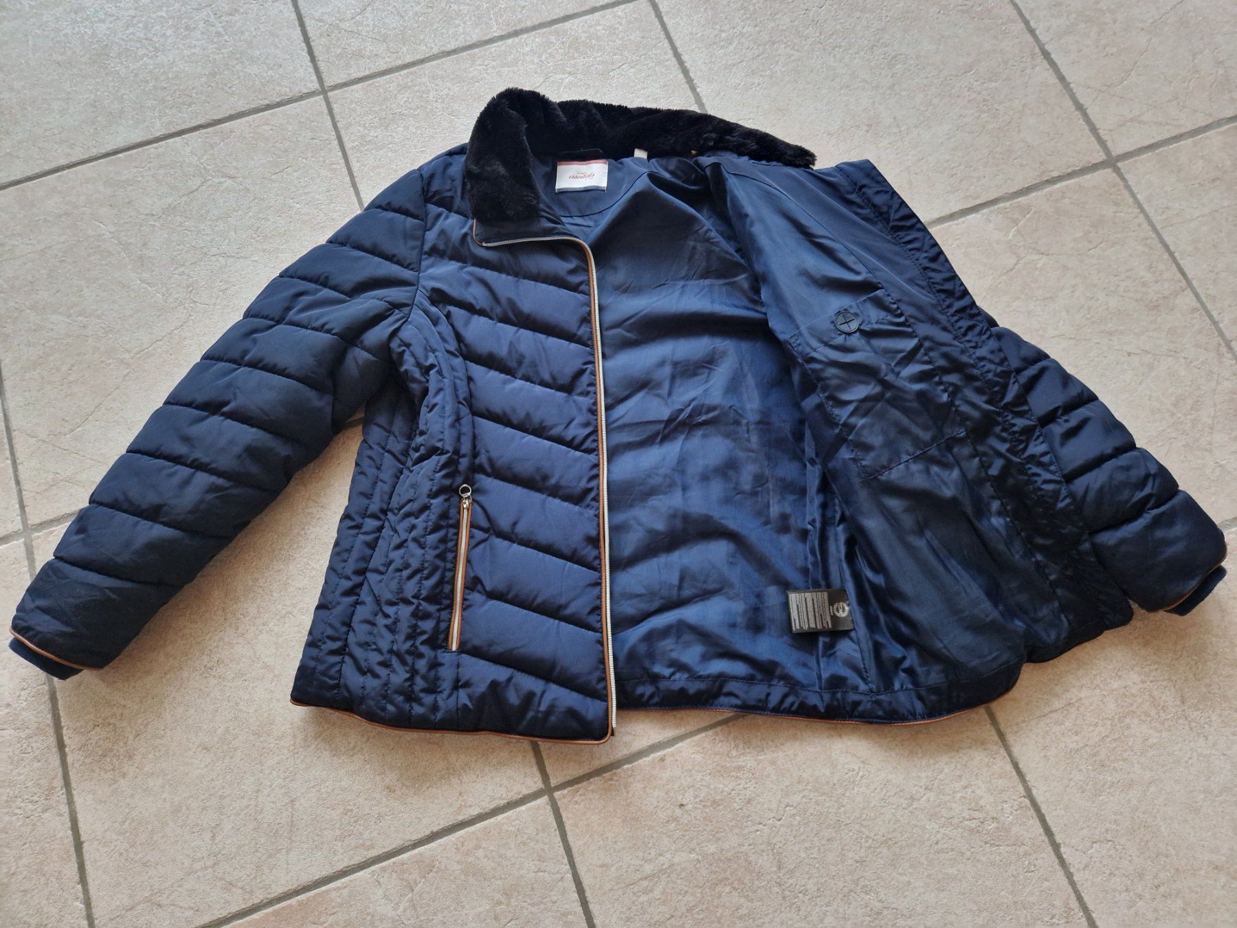Tchibo Giacche: Winterjacke Gr: 44 – Usato da Seftigen venduto da ast_k6sk 1