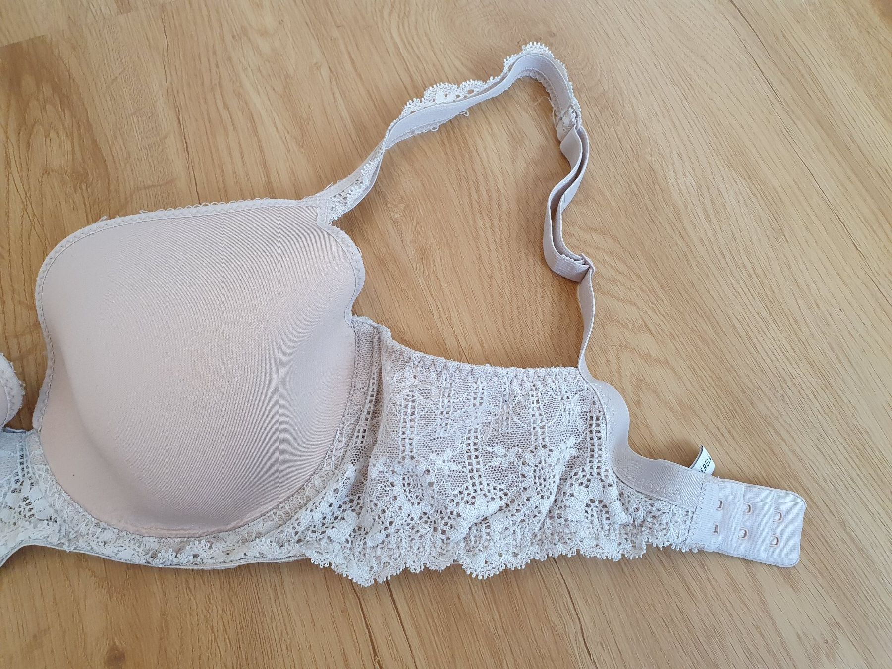 Simone Pérèle Altra biancheria intima: Simone Perele Damen  BH  - nude -  70 E – Usato da Heinrichswil venduto da sabi2809 6