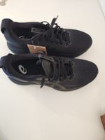 Asics Laufschuhe schwarz   Neu mit Etikett Grösse 44