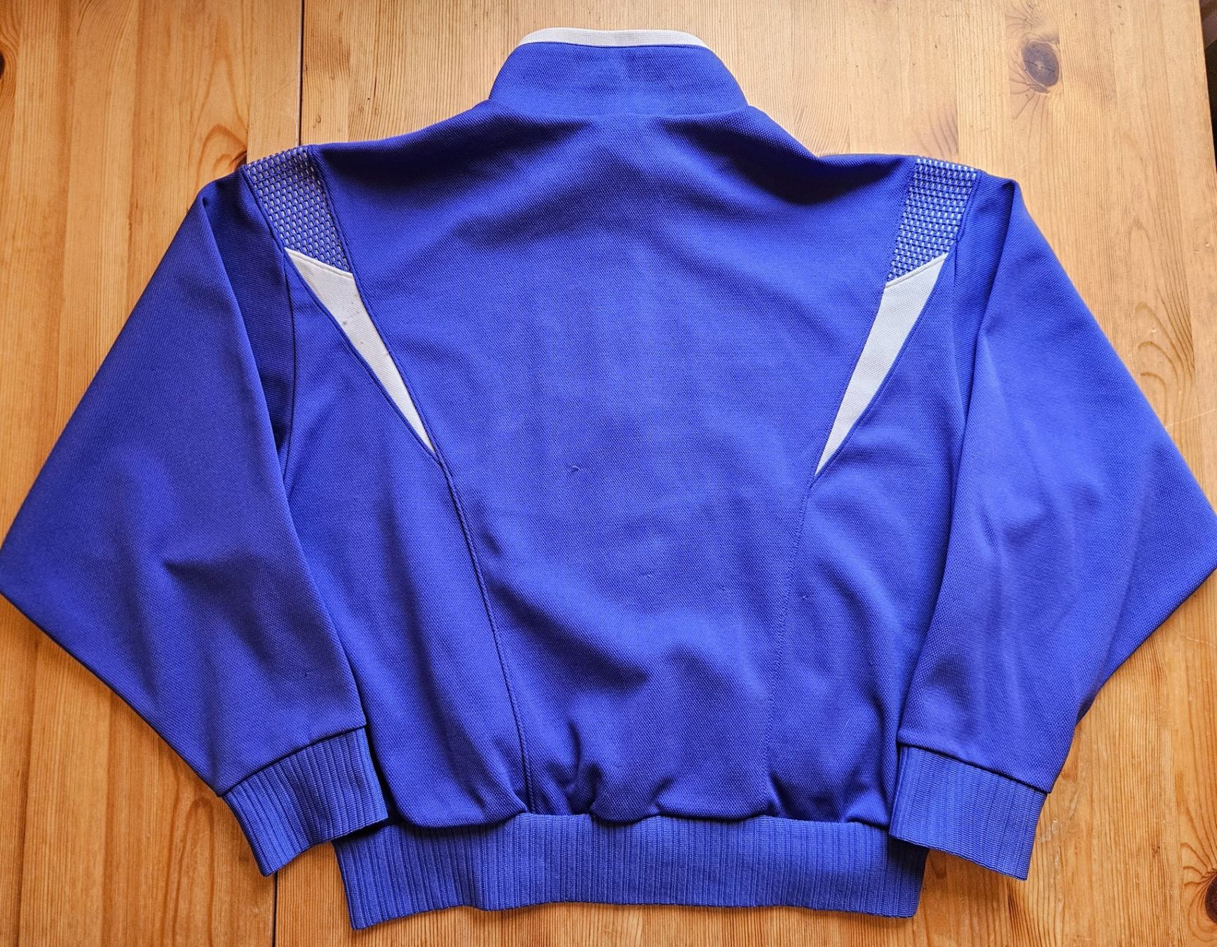 Adidas Giacche: Jacke adidas X Descente Grösse M retro Pullover – Usato da Hägglingen venduto da United-Village-Trade 7