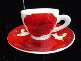 2 neuwertige Espresso-Tassen mit Rosenmotiv