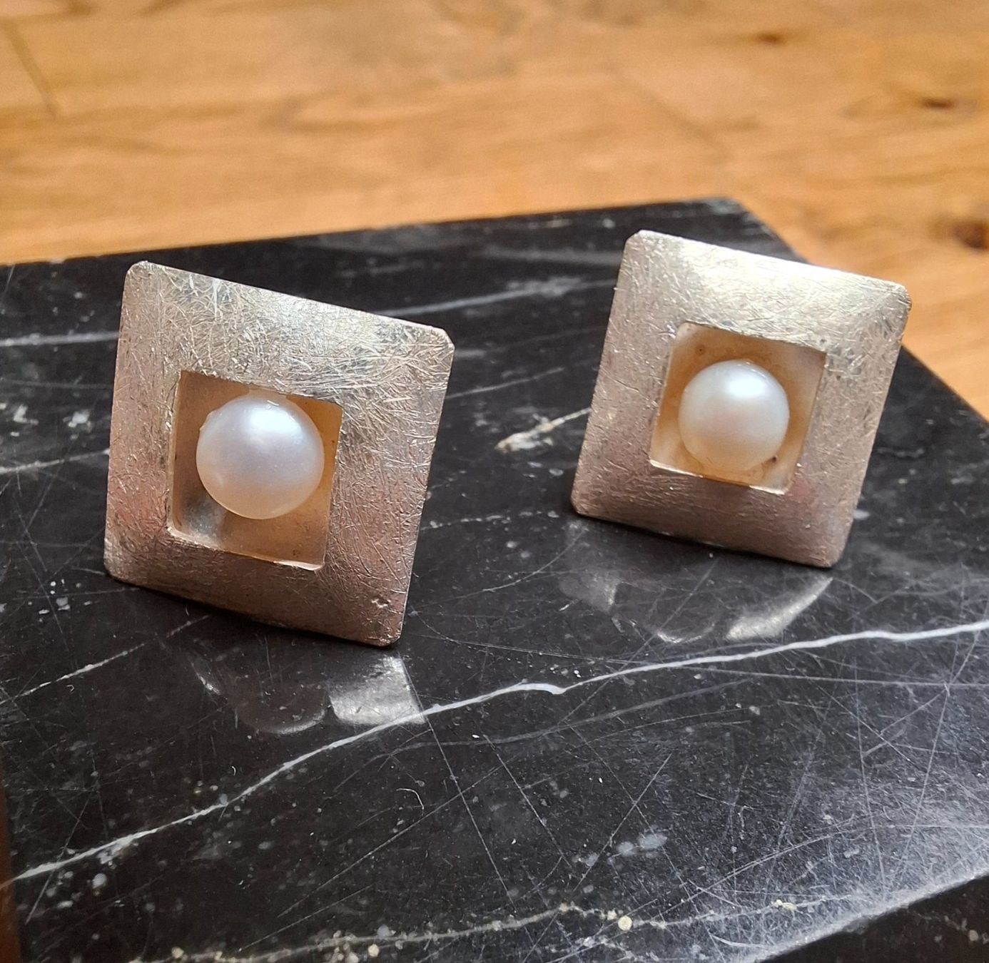 Orecchini pendenti & Orecchini a lobo: Ohrstecker Silber mit Perle – Usato da Degersheim venduto da Kim1000 1