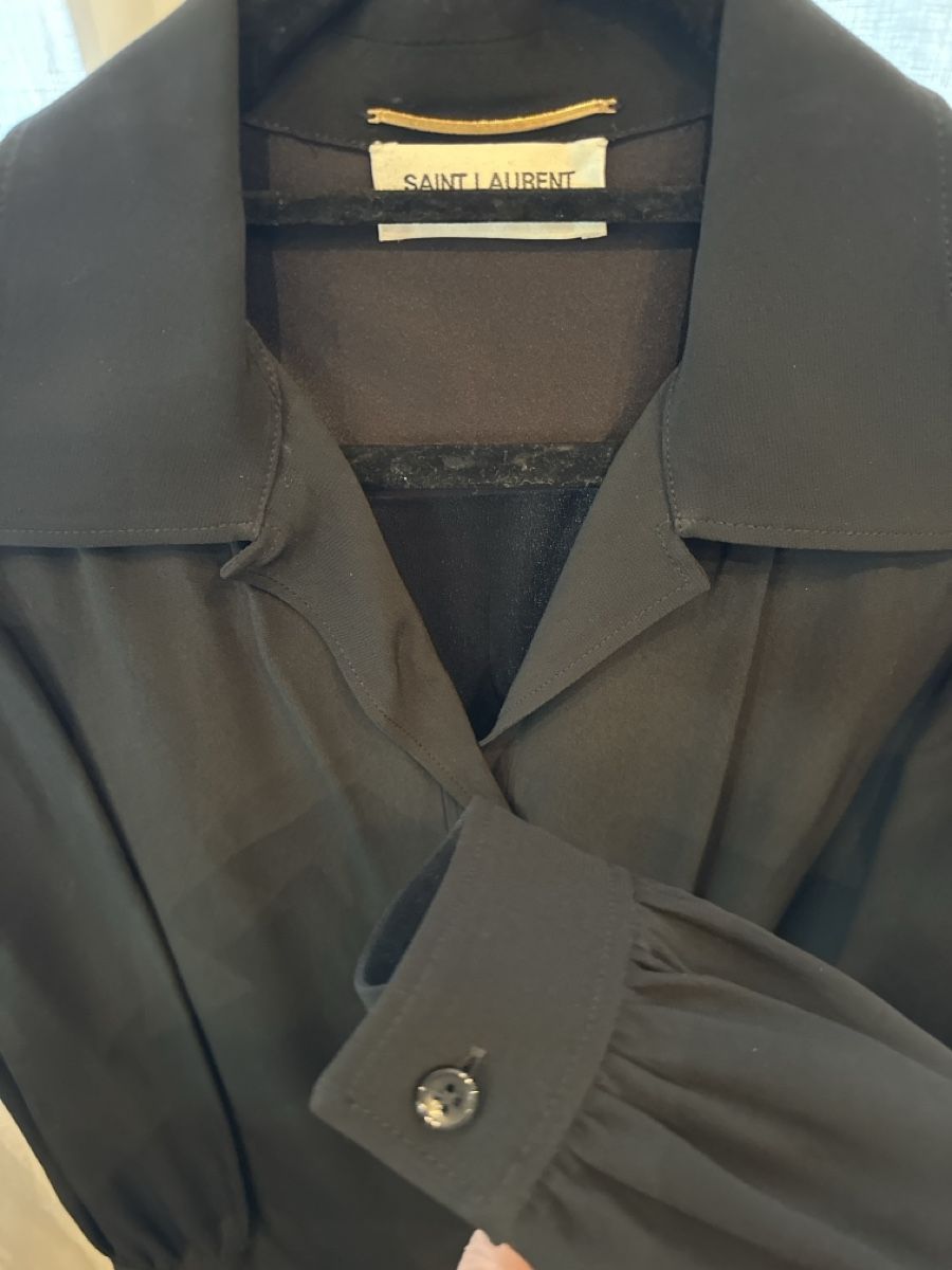 Saint Laurent Camicette: Saint Laurent Blouse Size 38 – Usato da Cologny venduto da pichi26 2