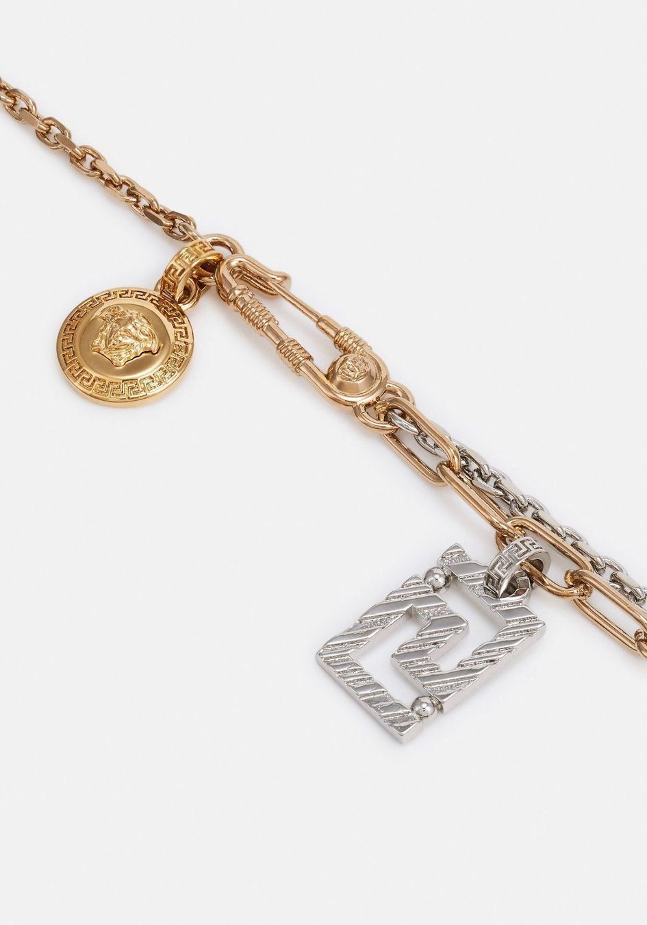 Versace Catenine: Versace Halskette mit Anhängern – Nuovo e nell'imballaggio originale da Oberaach venduto da Dandy2021 4